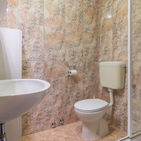 Apartment Family Friendly With A Swimming Pool Fratrici, - 14384 Umag